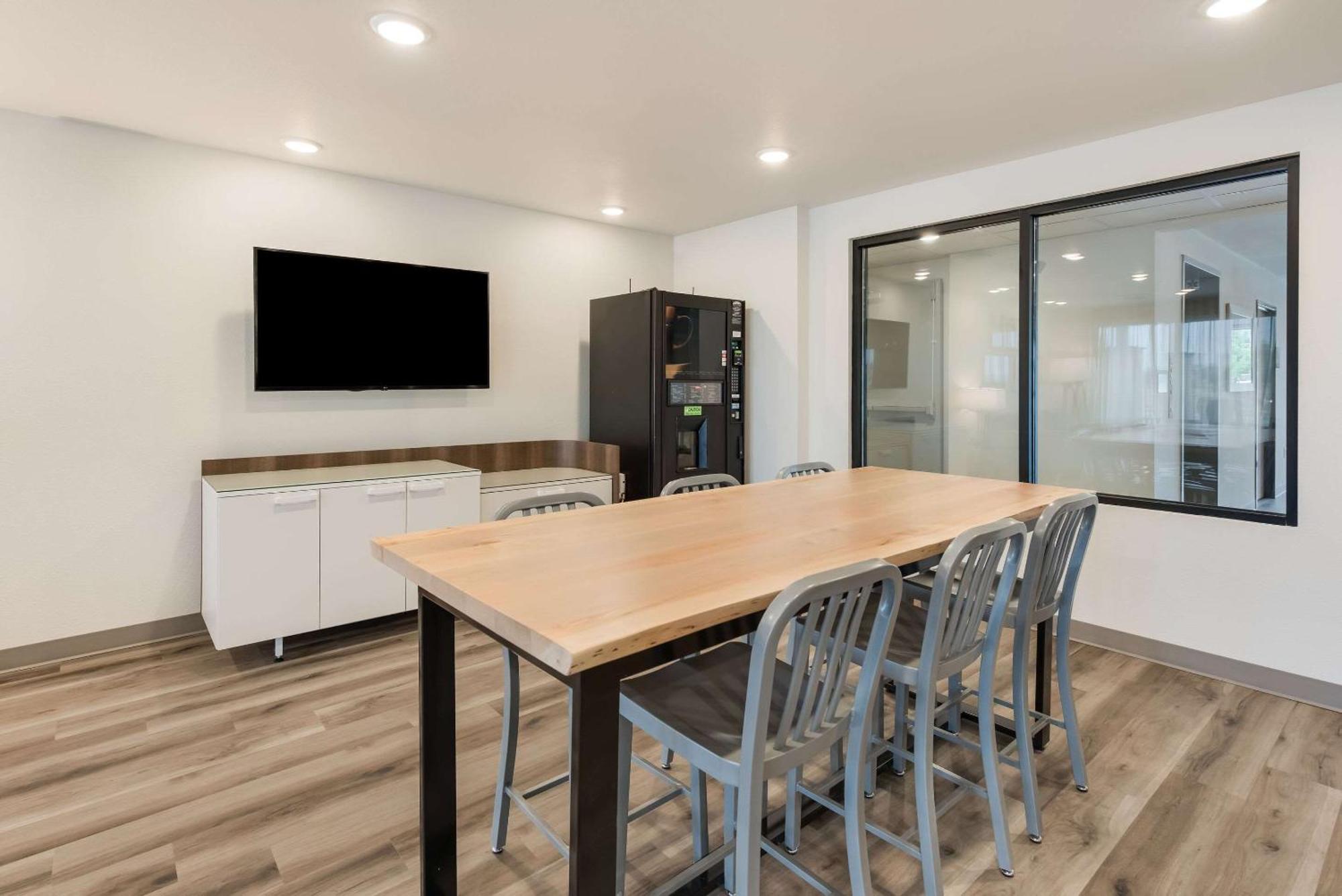 Woodspring Suites เมอริเดียน ภายนอก รูปภาพ